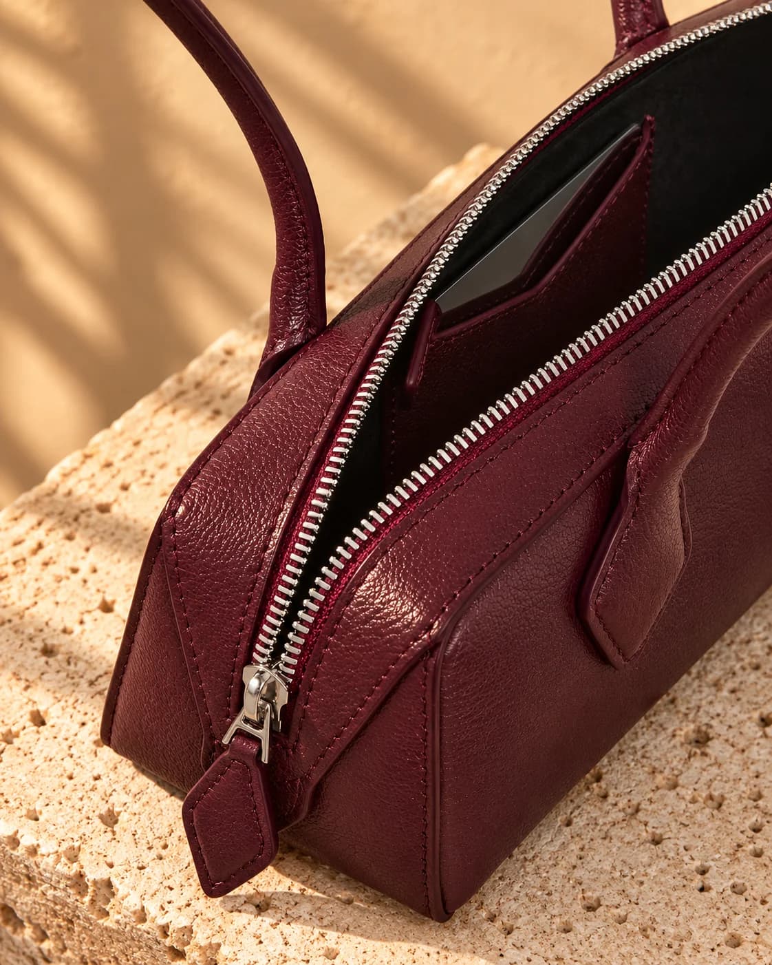 Alaïa Le Teckel Small Bag - view 4 of 5